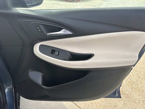 Used 2024 Buick Encore GX Preferred image 11