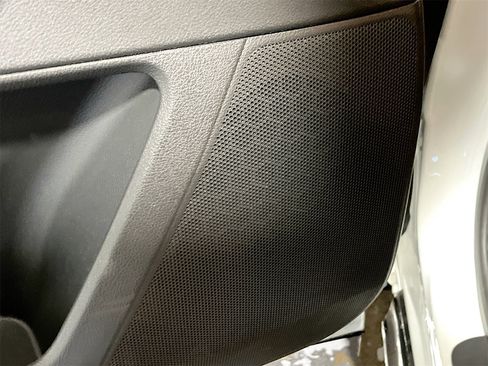 Used 2023 Nissan Pathfinder SL image 19