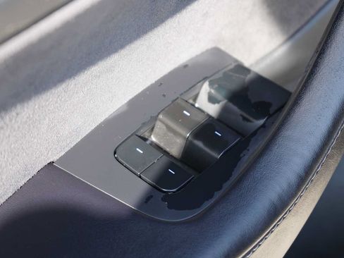 Used 2023 Tesla Model 3 Standard Range RWD image 14