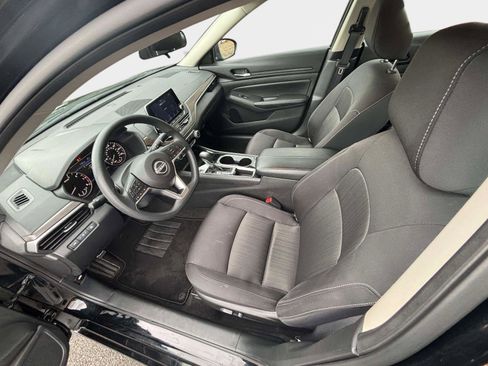 Certified 2024 Nissan Altima 2.5 SV image 15