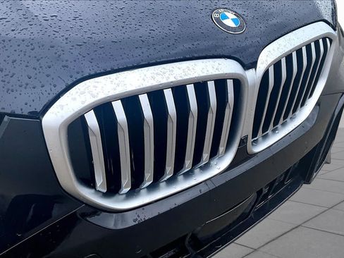 Used 2026 BMW X5 xDrive40i w/ M Sport Package AWD/4WD image 29