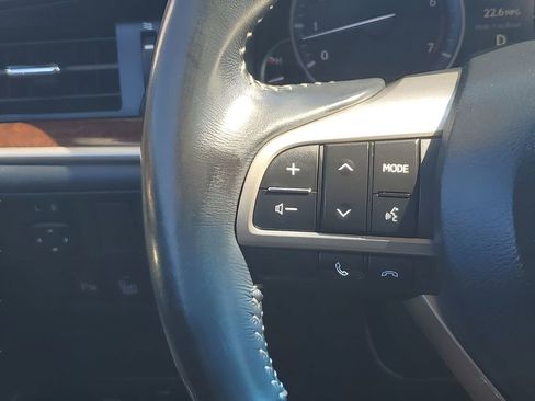 Used 2016 Lexus ES 350 w/ Premium Package w/Wood Trim image 35