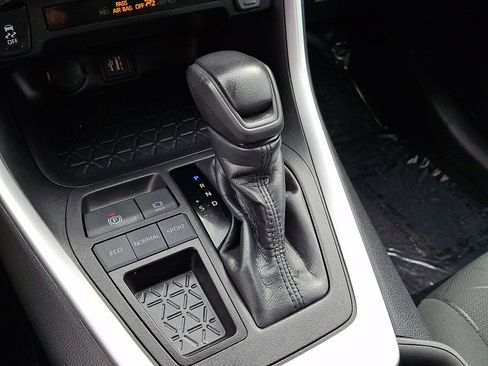 Certified 2024 Toyota RAV4 XLE image 14