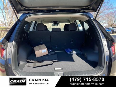 Used 2026 Hyundai Tucson Blue SE w/ Tow & Go Package AWD/4WD image 32