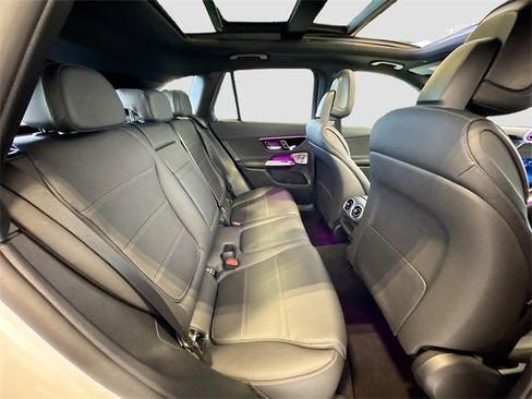 Certified 2025 Mercedes-Benz GLC 300 4MATIC image 29