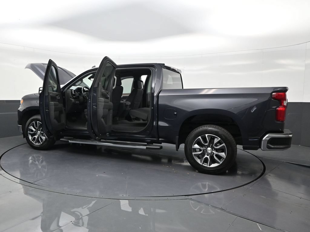 Used 2024 Chevrolet Silverado 1500 LT RWD image 28