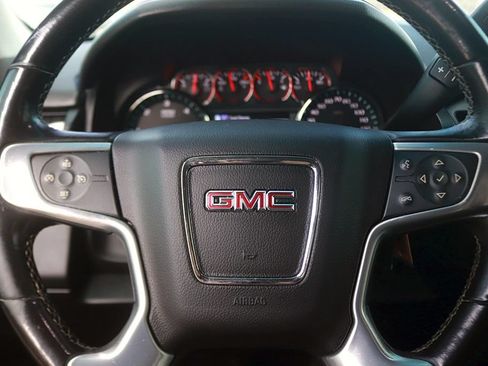 Used 2018 GMC Yukon SLE AWD/4WD image 18