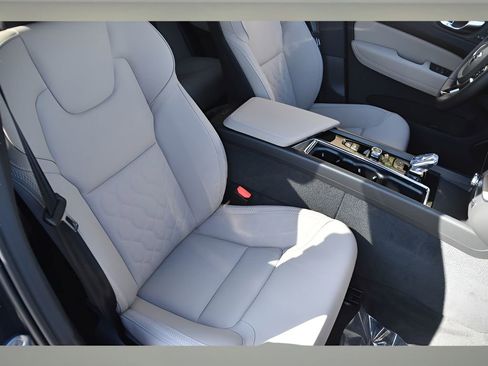 New 2026 Volvo XC60 T8 Plus w/ Protection Package Premier image 28