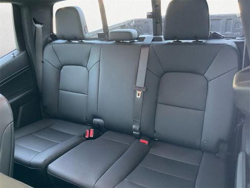 New 2026 Chevrolet Colorado Trail Boss image 9