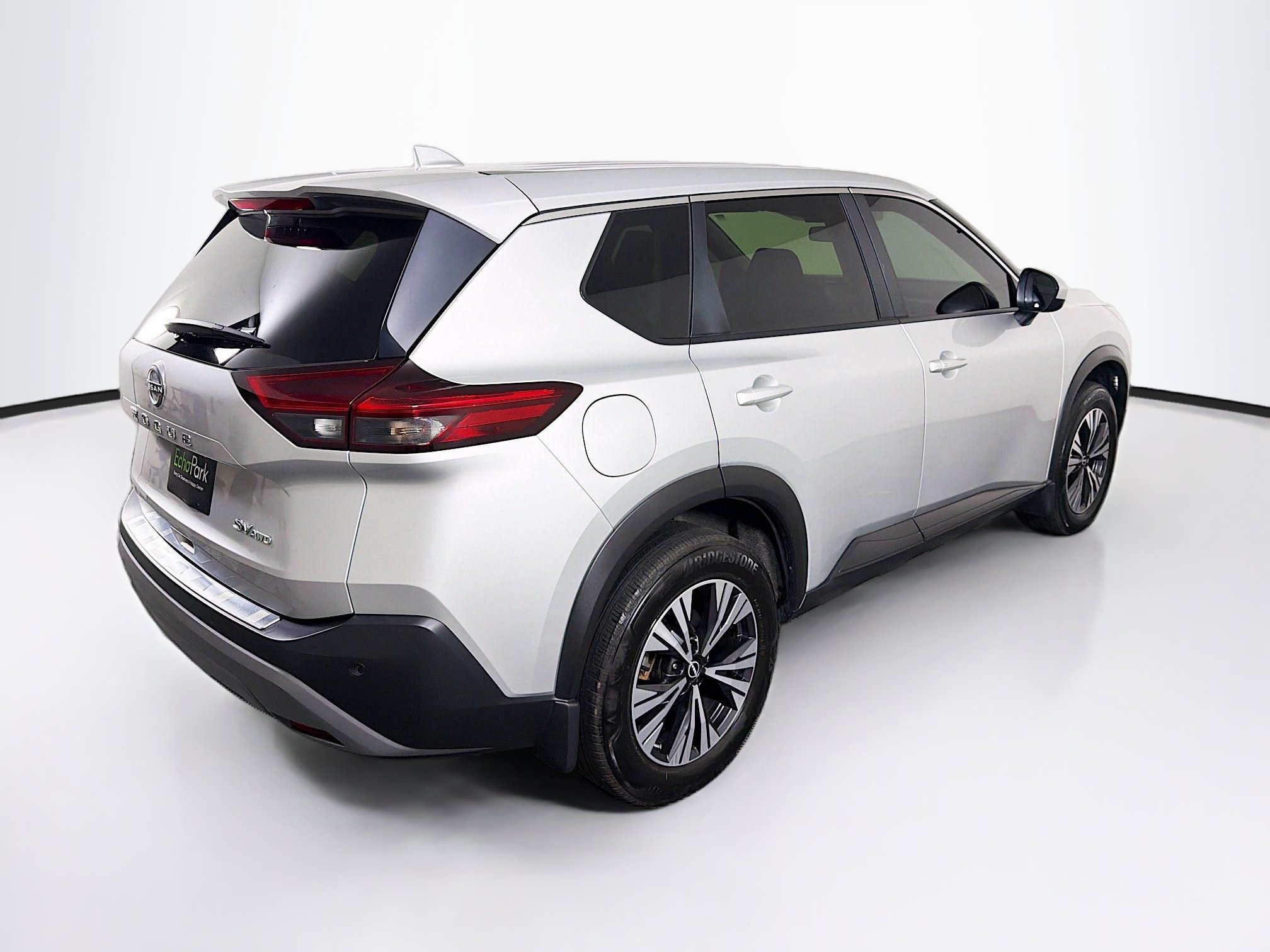 Used 2023 Nissan Rogue SV AWD/4WD image 9