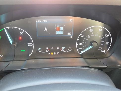 Certified 2024 Ford Maverick XLT image 33