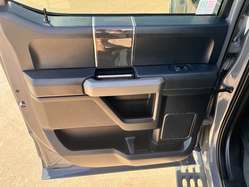 Used 2020 Ford F150 Raptor w/ Equipment Group 802A Luxury AWD/4WD image 19