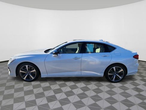 Certified 2025 Acura TLX w/ Technology Package image 5
