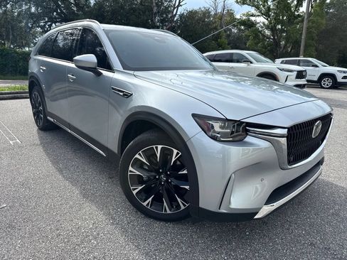 Used 2024 MAZDA CX-90 Plug-In Hybrid w/ Premium Pkg AWD/4WD image 5