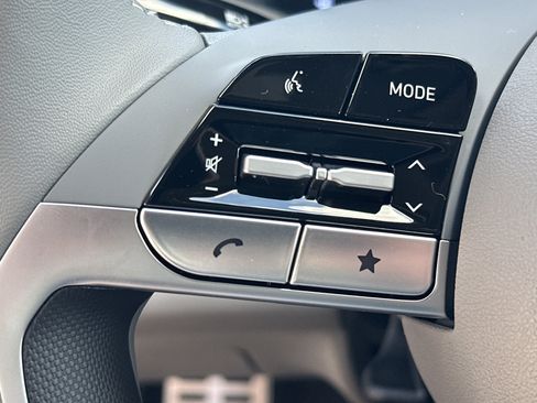 New 2026 Hyundai Elantra Sport FWD image 20
