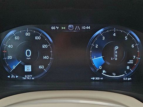 Used 2021 Volvo S60 T5 Momentum w/ Climate Package image 21