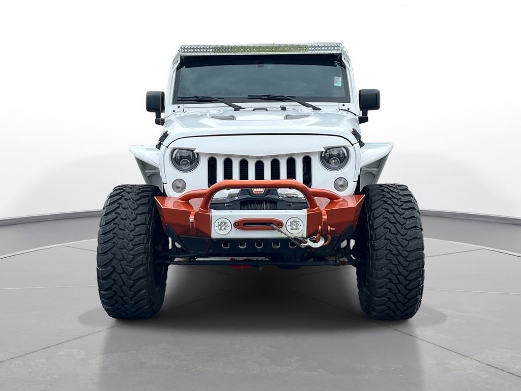 Used 2016 Jeep Wrangler Unlimited Sahara w/ Connectivity Group AWD/4WD image 10