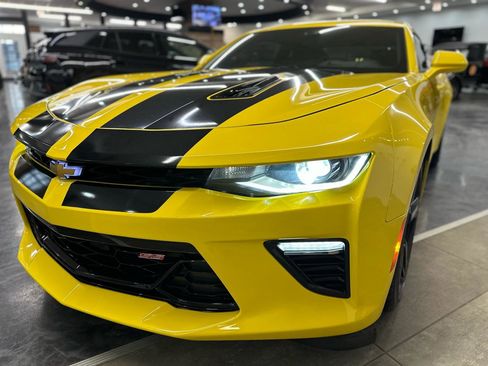 Used 2016 Chevrolet Camaro SS image 10