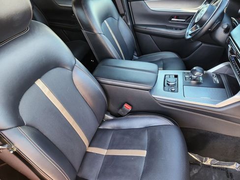 Used 2025 MAZDA CX-90 3.3 Turbo w/ Premium Plus Pkg image 5