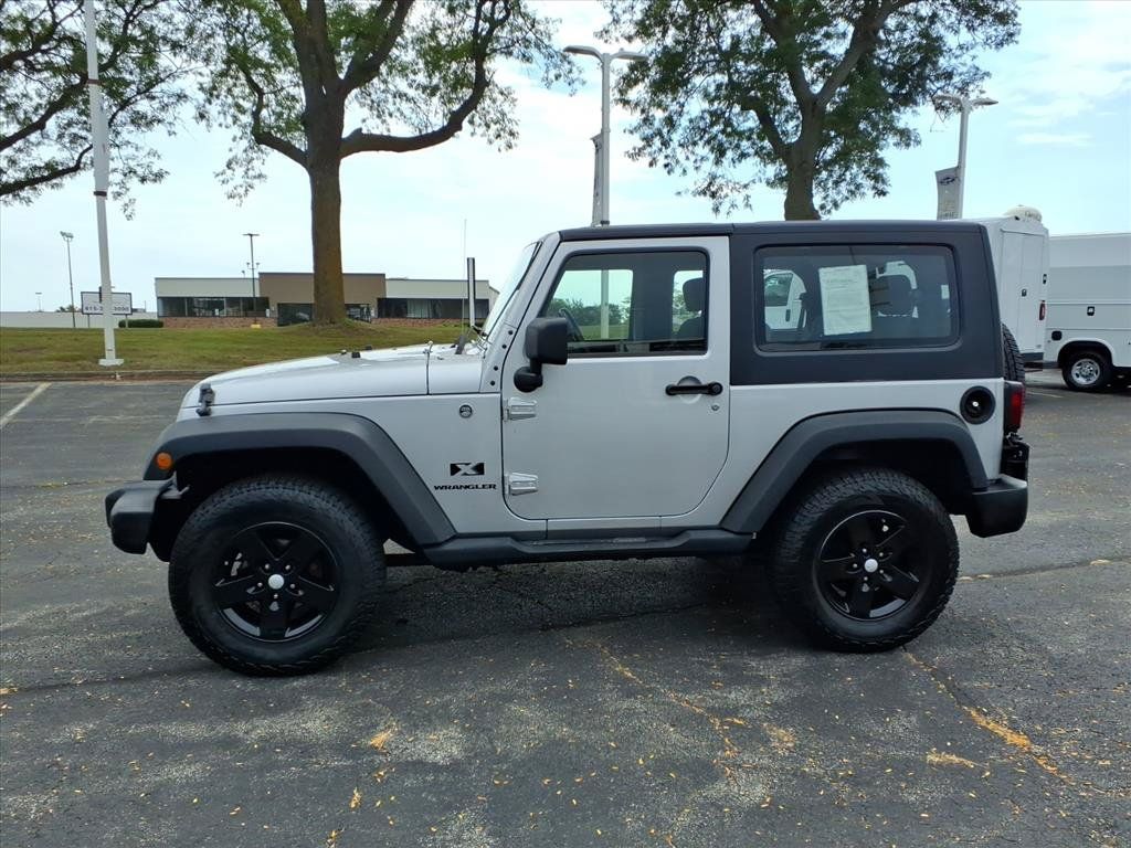 Used 2008 Jeep Wrangler X AWD/4WD image 4
