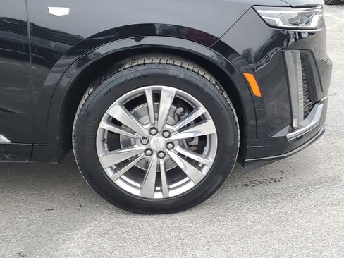 Used 2020 Cadillac XT6 Premium Luxury w/ Platinum Package image 5
