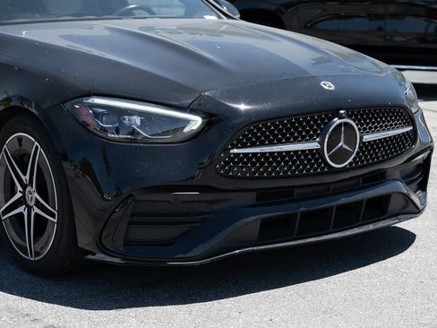 Used 2022 Mercedes-Benz C 300 4MATIC Sedan image 10