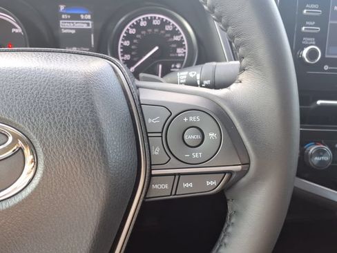 Used 2024 Toyota Camry SE FWD image 23