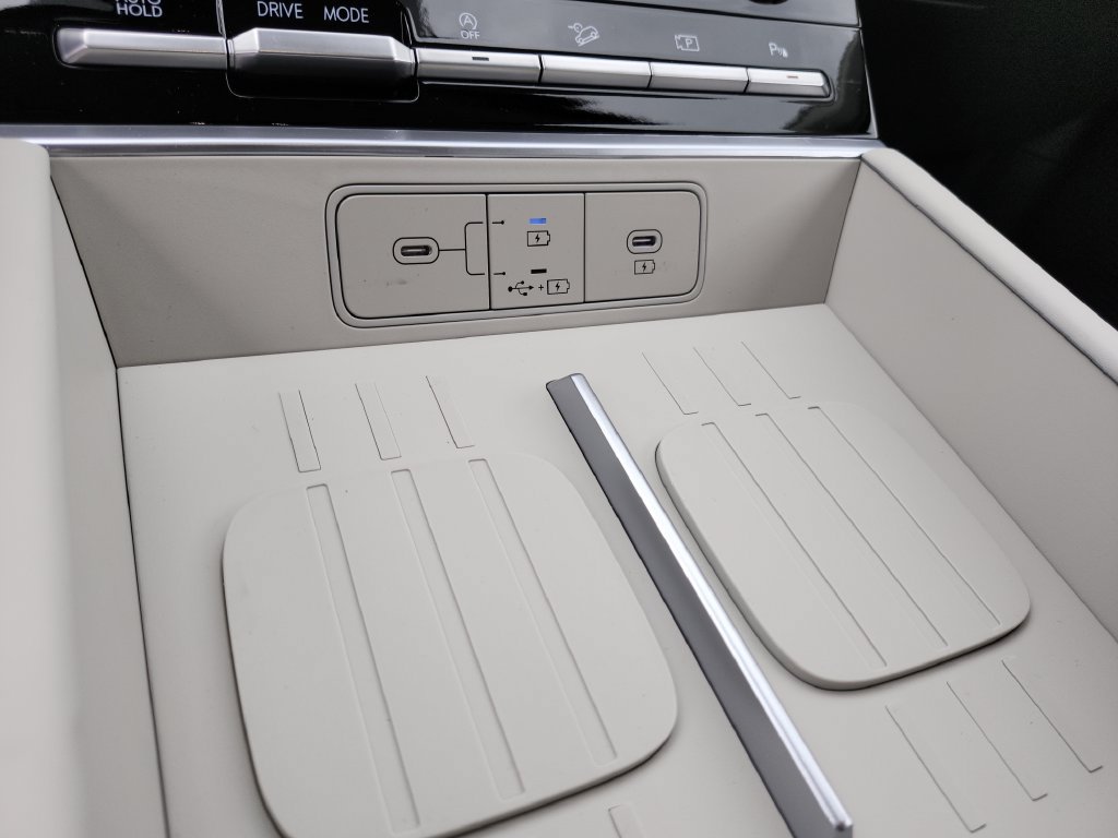 New 2027 Hyundai Santa Fe SE FWD image 30
