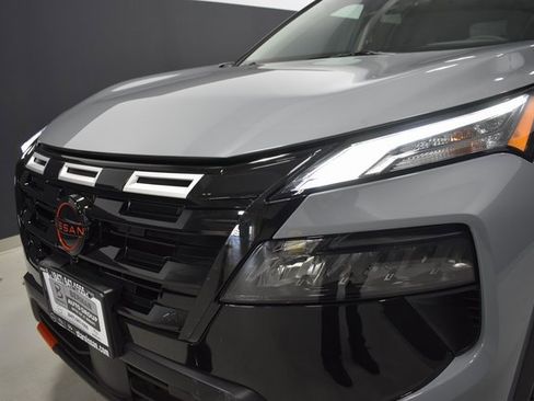 Certified 2025 Nissan Rogue SV w/ Rock Creek Premium Package image 9