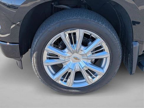 Certified 2024 Chevrolet Silverado 1500 High Country w/ High Country Premium Package image 14