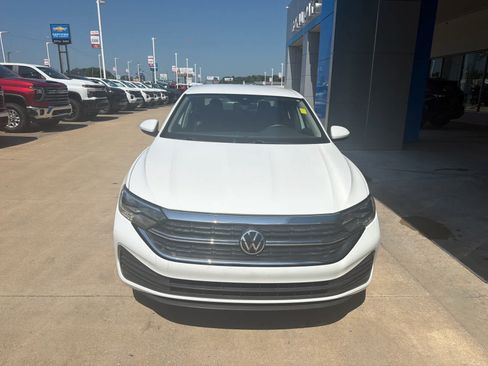 Used 2024 Volkswagen Jetta S FWD image 10