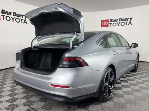 Used 2024 Honda Accord Sport image 17