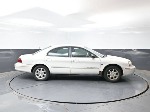 Used 2000 Mercury Sable LS Premium FWD image 2