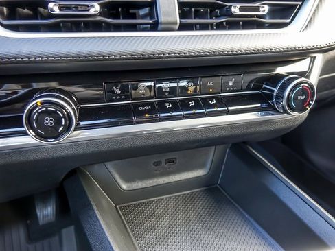 New 2026 Chevrolet Equinox LT w/ LPO, Floor Liner Package image 24