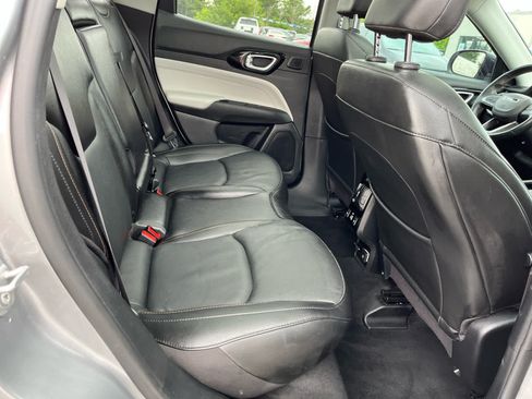 Used 2022 Jeep Compass Limited w/ Elite Group AWD/4WD image 32