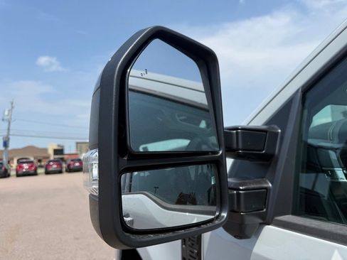 New 2026 Ford F250 Lariat w/ Black Appearance Package AWD/4WD image 14