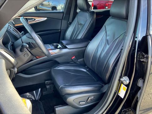 Used 2018 Lincoln MKX Reserve w/ Driver Assistance Package image 7