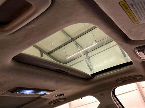 Used 2021 Kia Telluride SX w/ SX Prestige Package image 21