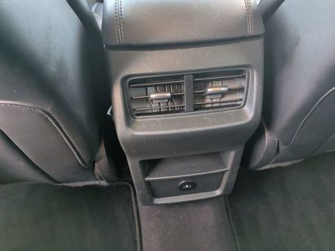 Certified 2024 Ford Edge SEL image 18