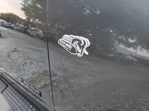Certified 2026 RAM 1500 Express AWD/4WD image 29