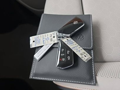 Certified 2025 Volkswagen ID. Buzz 1st Edition
