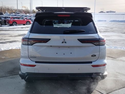New 2026 Mitsubishi Outlander Trail Edition image 18
