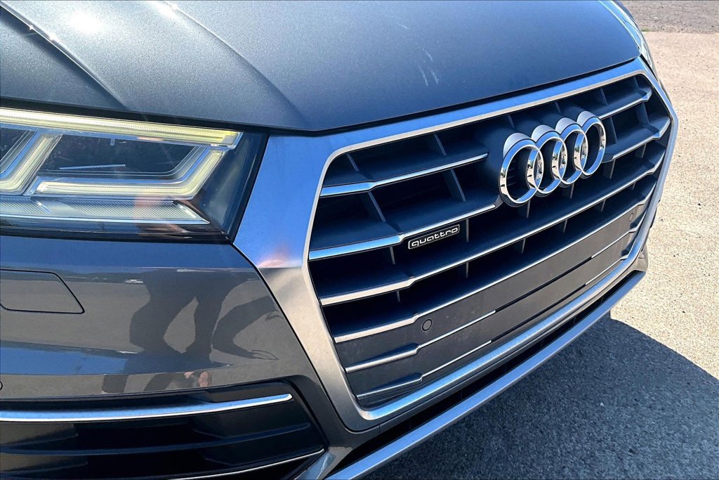 Used 2019 Audi Q5 3.0T Premium Plus w/ Premium Plus Package AWD/4WD image 32