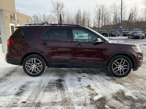 Used 2018 Ford Explorer Sport w/ Equipment Group 401A AWD/4WD image 4