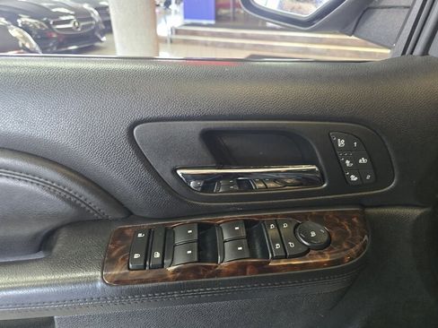 Used 2010 GMC Yukon Denali AWD/4WD image 20