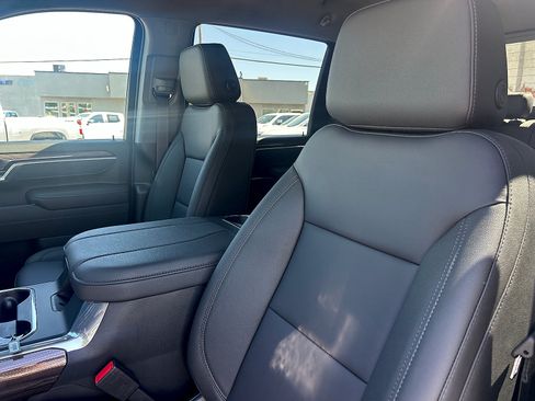 New 2026 Chevrolet Silverado 2500 LT w/ Trail Boss Package AWD/4WD image 15