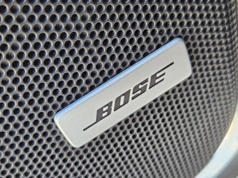 Used 2020 GMC Yukon SLT w/ Premium Edition image 29