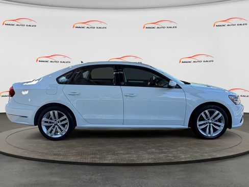 Used 2019 Volkswagen Passat 2.0T Wolfsburg w/ Wheels & Sunroof Package FWD image 6