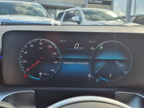 Used 2023 Mercedes-Benz GLB 250 image 12