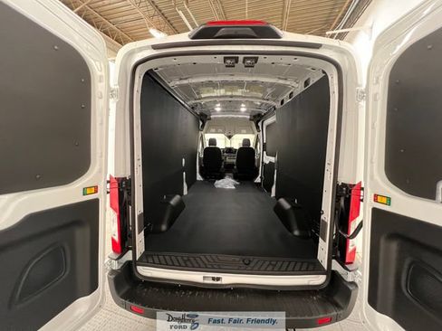 New 2026 Ford Transit 250 148 Medium Roof w/ Load Area Protection Package RWD image 35